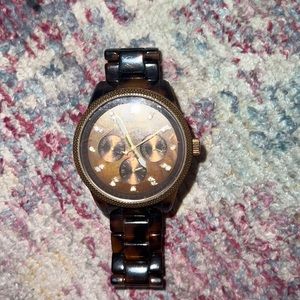 Michael Kors tortoise shell watch. replacement battery needed